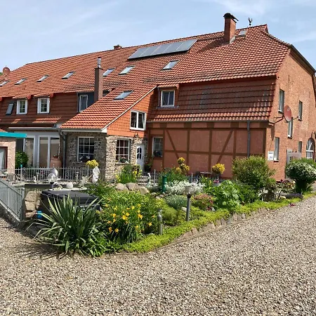 Apartment Landhausidyll Wohn- Und Schlafzimmer Klutz