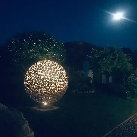 Landhausidyll Wohn- Und Schlafzimmer *